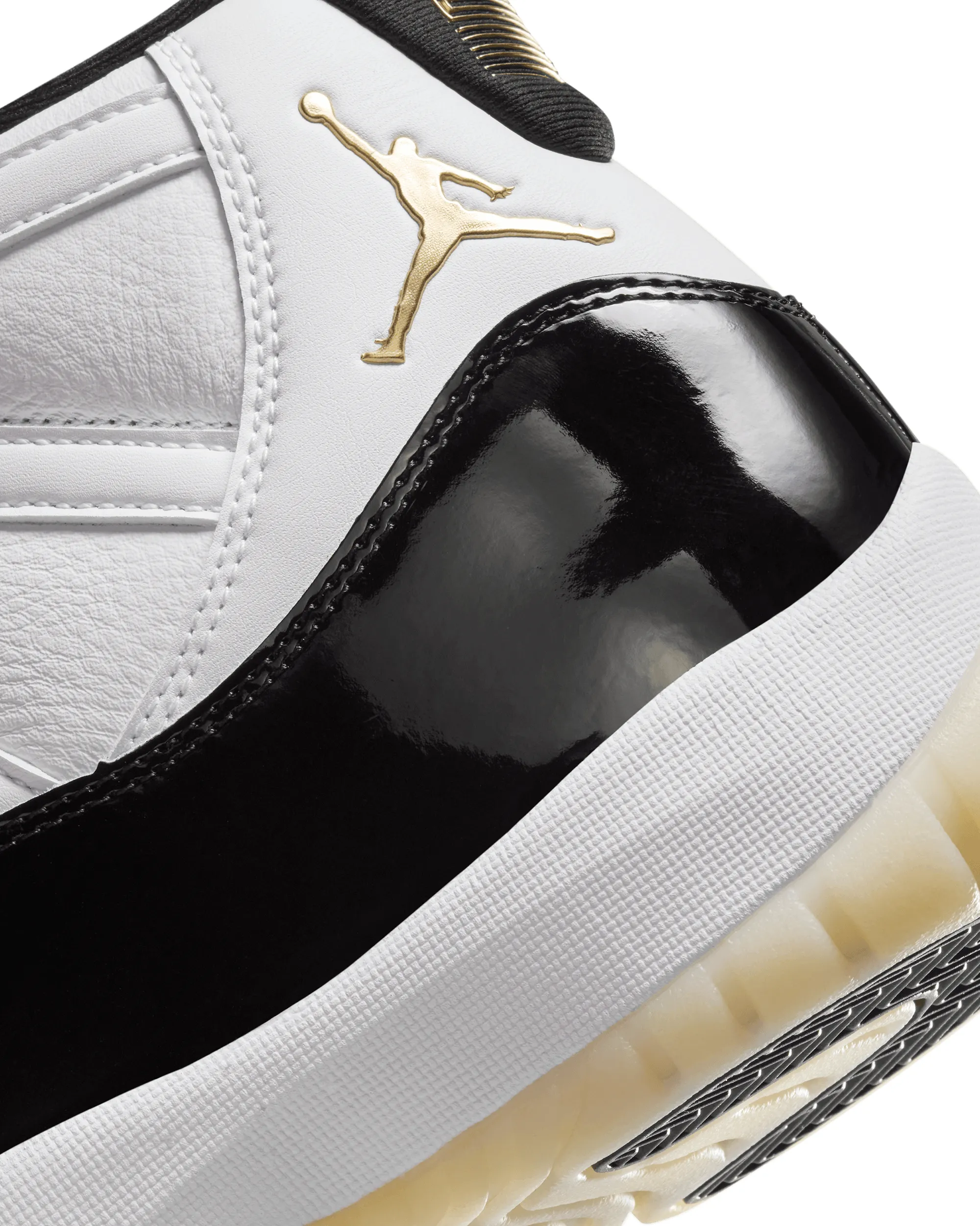 Air Jordan 11 Retro "Gratitude" - White / Metallic Gold-Black