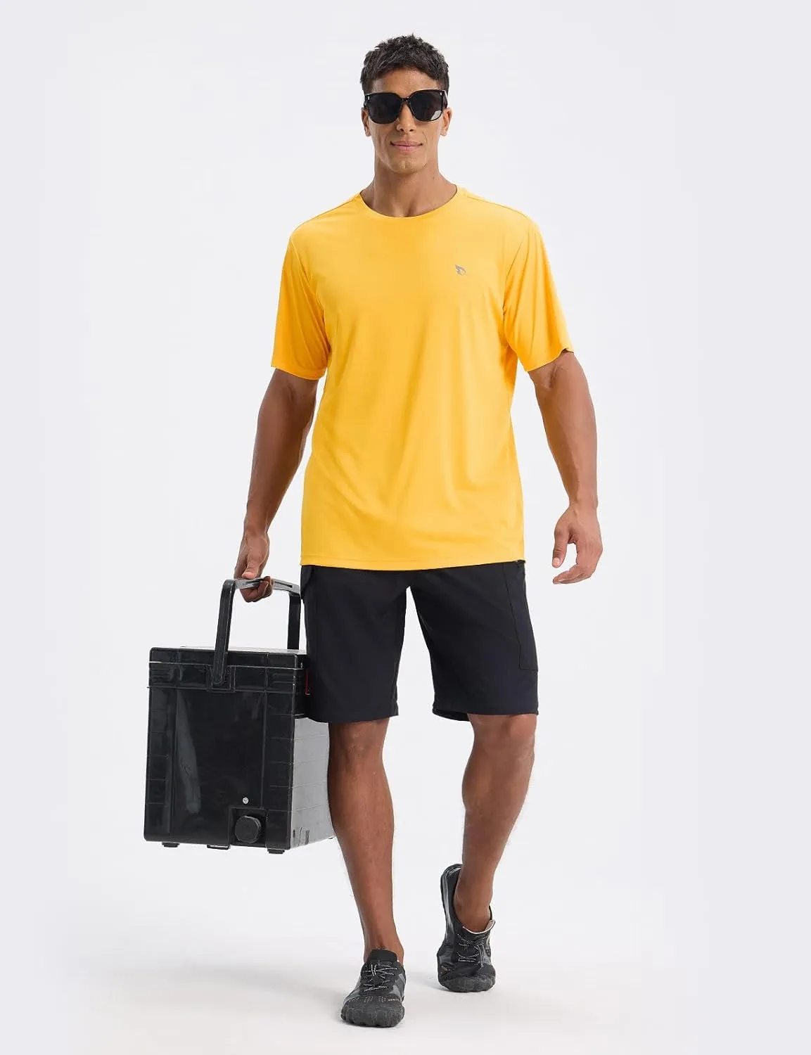 baleaf Men's UPF 50  Sun Protection Shirts UV SPF Short Sleeve T-Shirts Rash Guard Quick Dry Lightweight Hiking Athletic