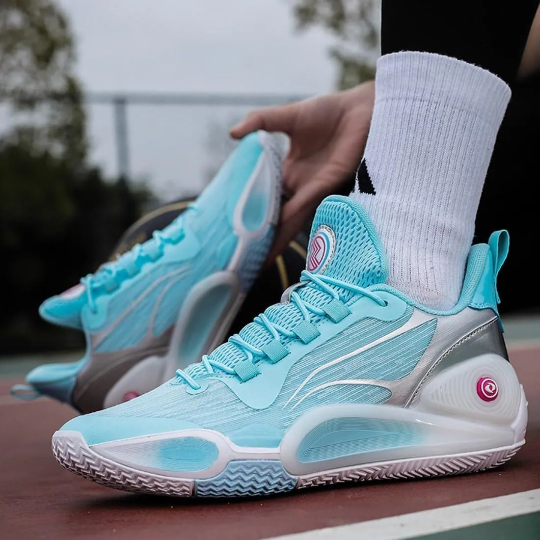 Men's Basketball Shoes are Breathable Anti Slip Wear-Resistant Shock-Absorbing Sports Training Boots