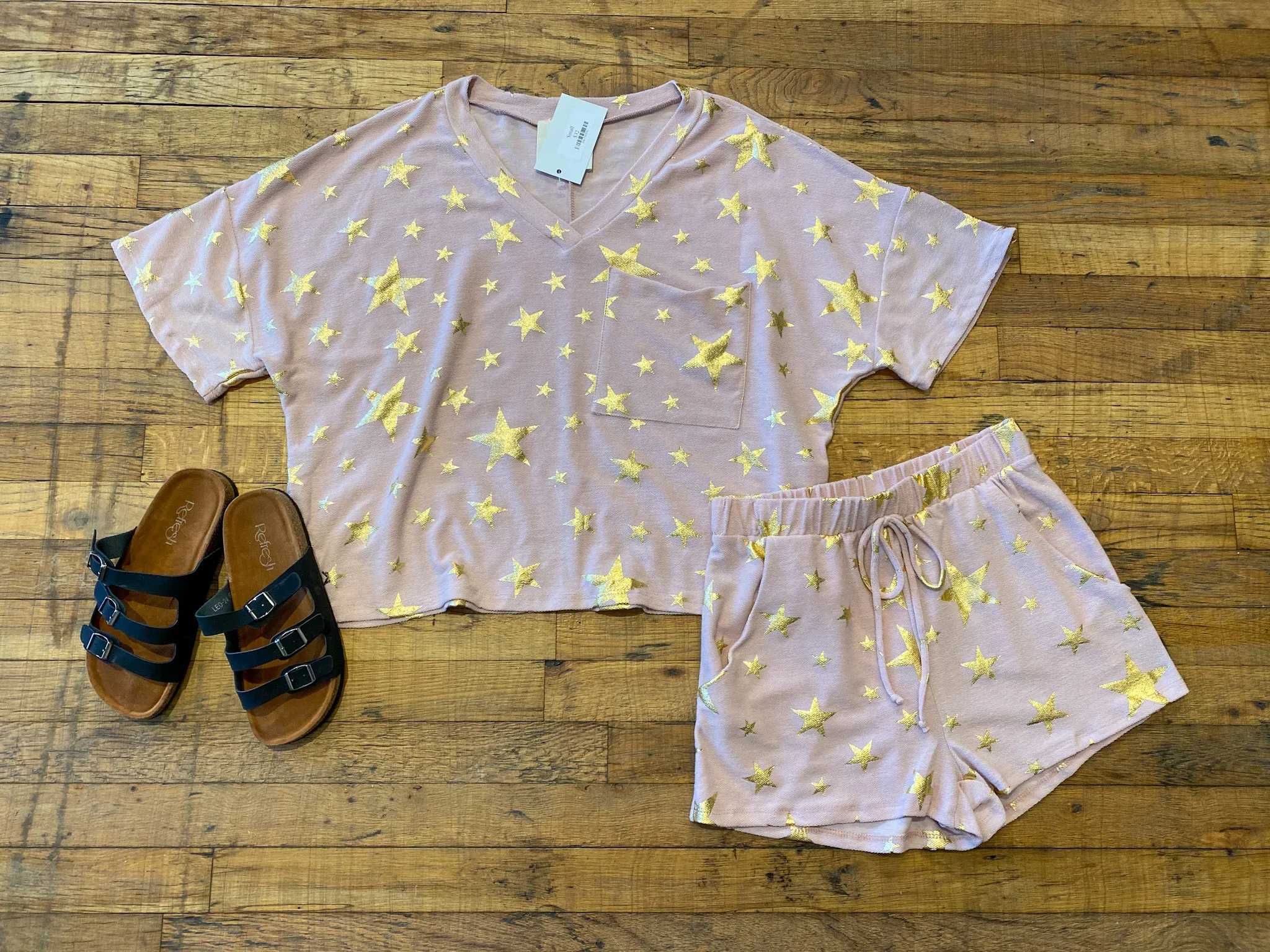 SALE! Stay Golden Top