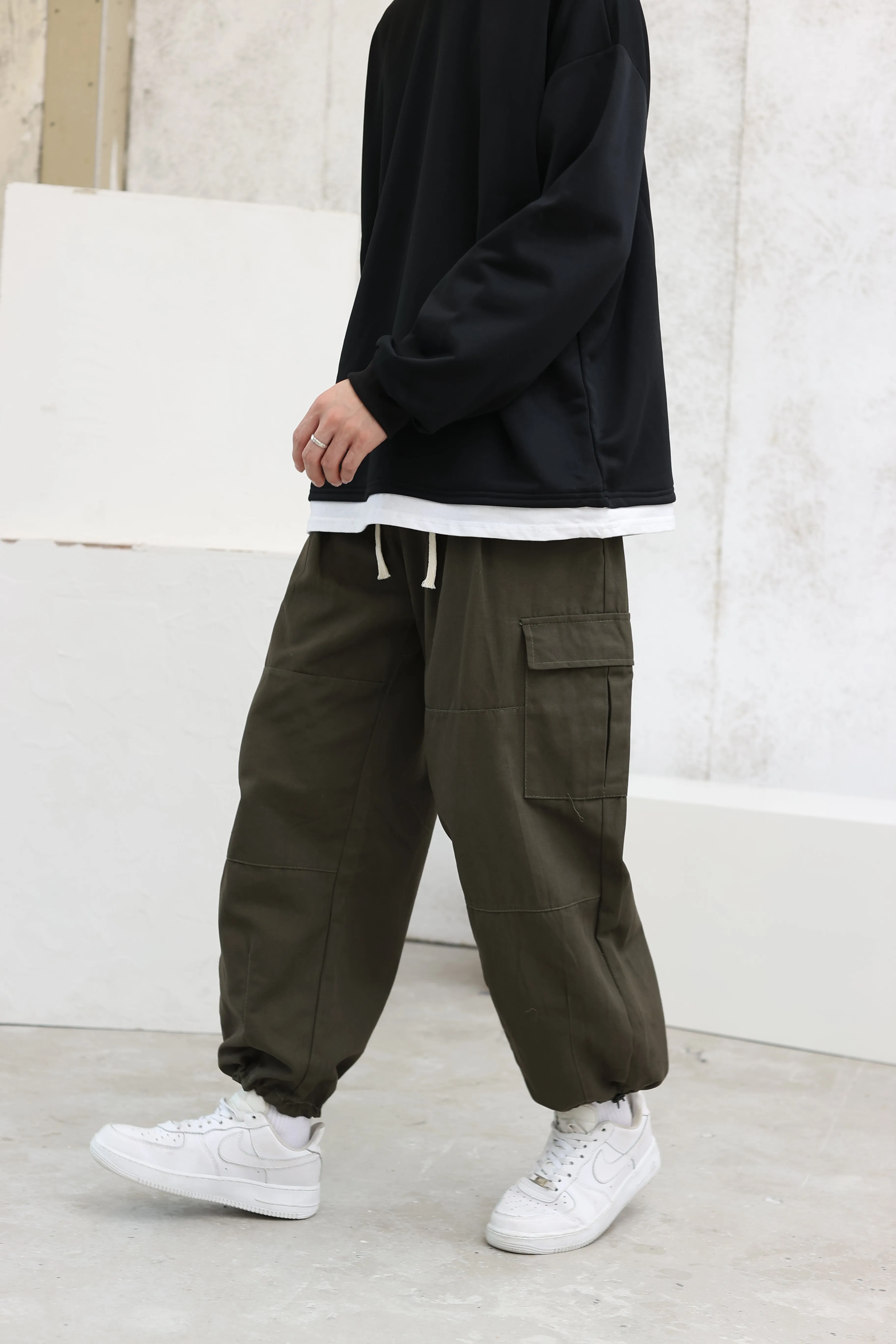 Wide Leg Cargo Pants