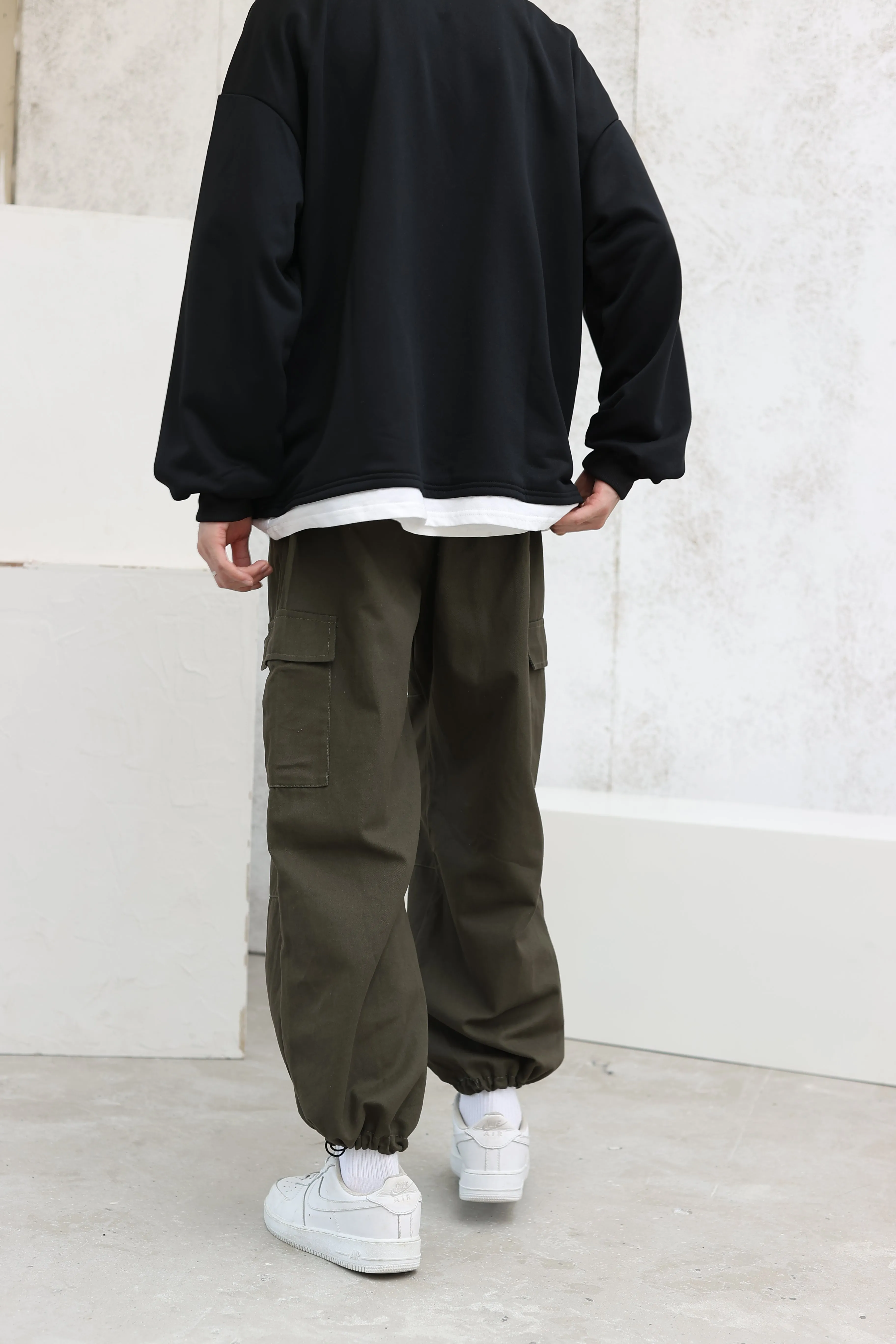 Wide Leg Cargo Pants