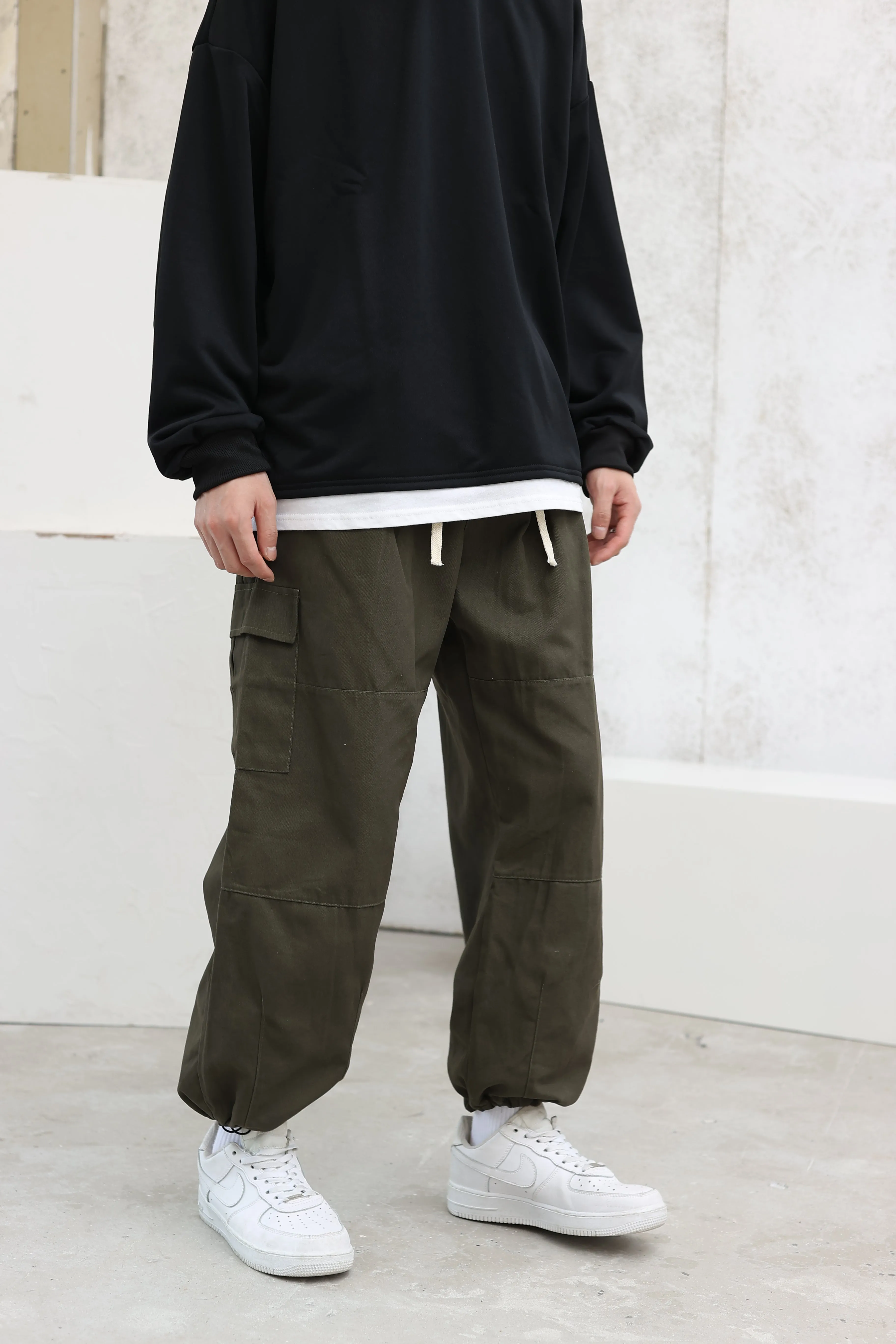 Wide Leg Cargo Pants