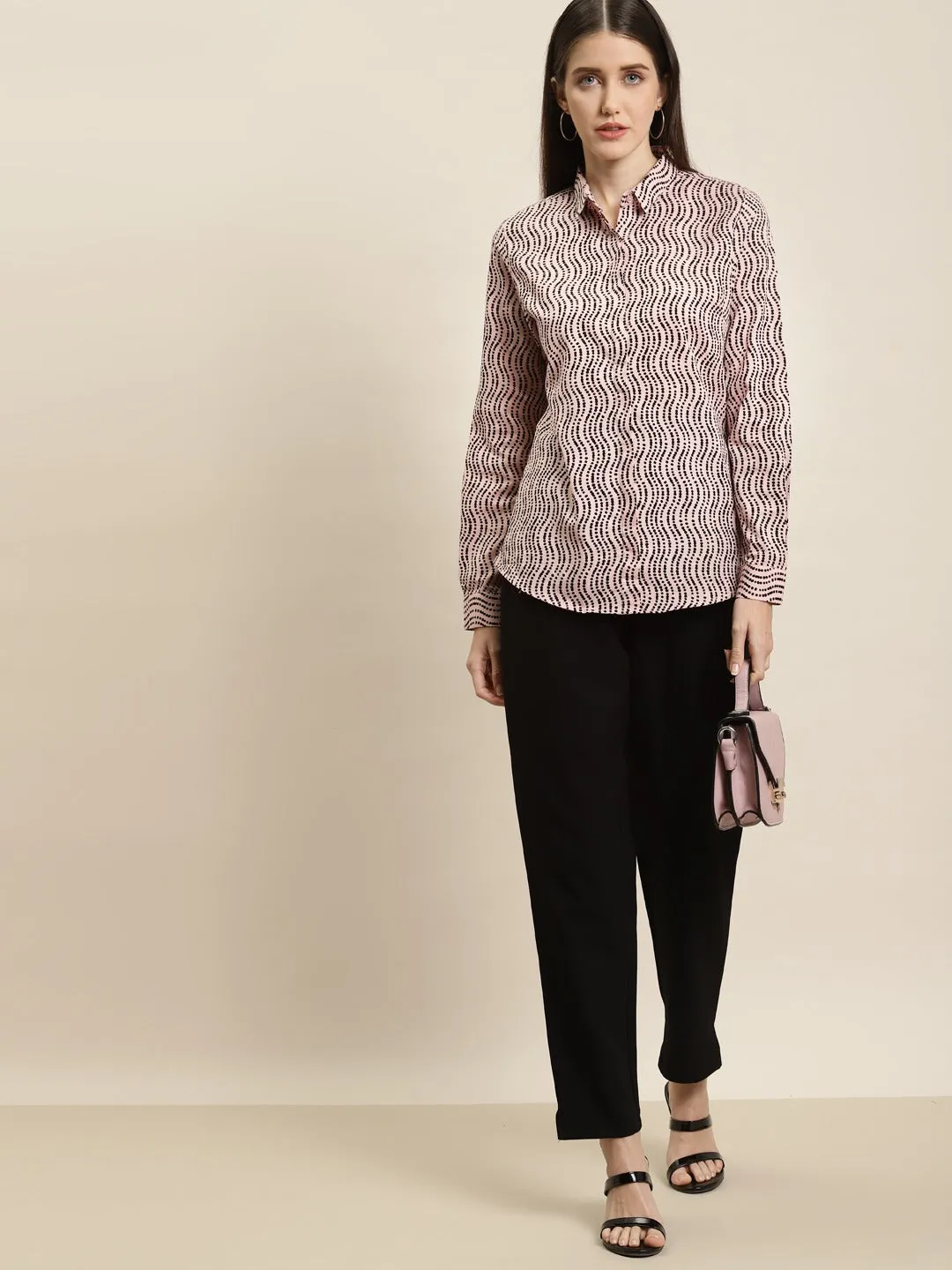 Women Pink & Black Prints Pure Cotton Slim Fit Formal Shirt